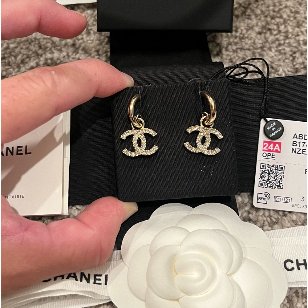 ❌SOLD❌CHANEL 24A Gold & Crystal CC Logo Dangle Earrings - NEW with TAG & RECEIPT